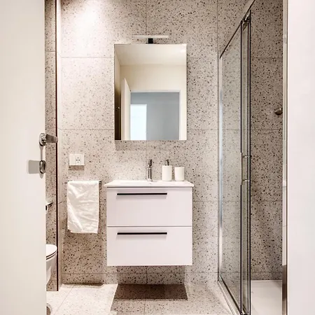 Just Urban - Brand New 1-br In Design Building - Porta Romana Milan